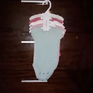 NWT Carter's Newborn Short Sleeve Onesies Grey Pink Green White 5 onesies